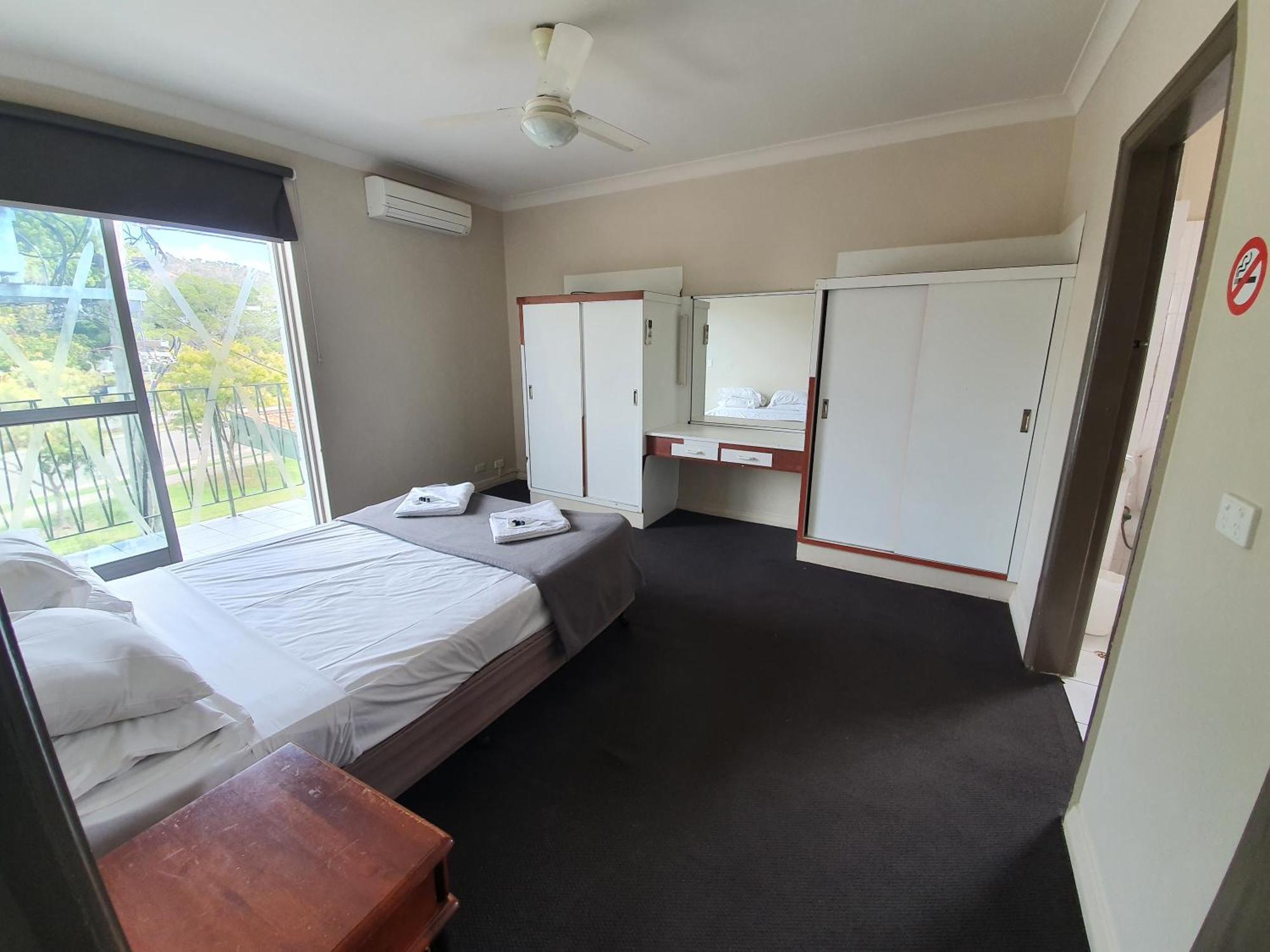 Hotel Allen Townsville Eksteriør billede